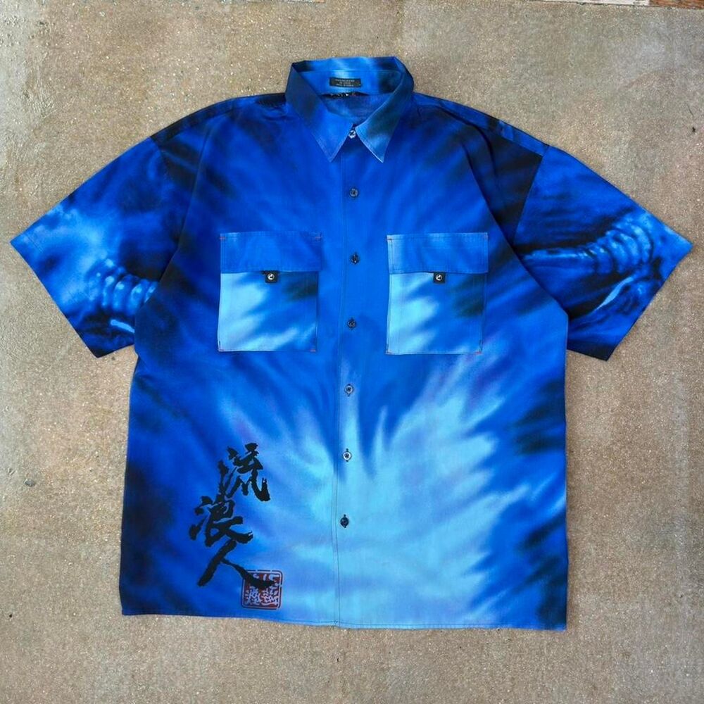DTek Sport Graphic Button Up Shirt Mens Large Blue Abstract Y2K Kanji Korea